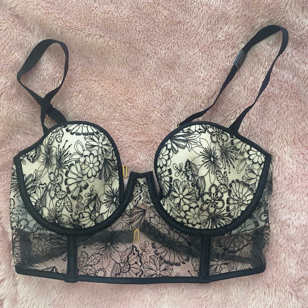Victorias Secret Black Floral Bra